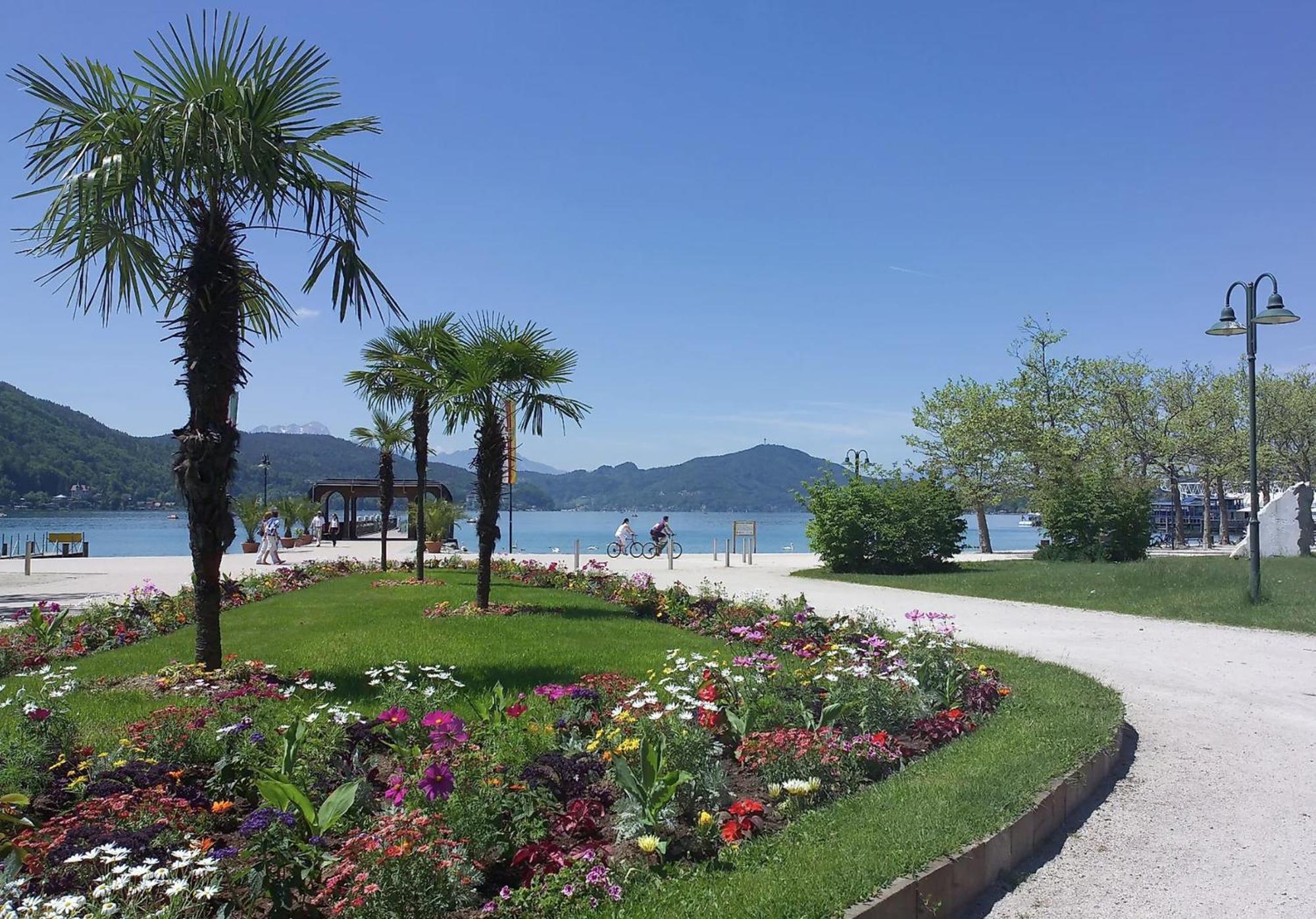 Cityhotel Am Domplatz Self-Checkin Klagenfurt am Woerthersee Esterno foto
