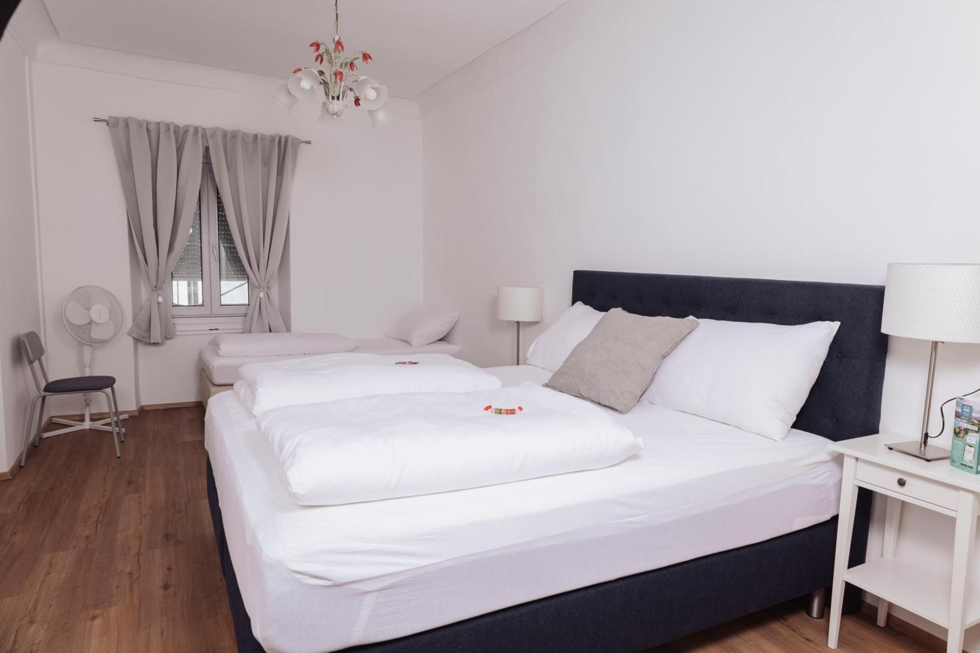 Cityhotel Am Domplatz Self-Checkin Klagenfurt am Woerthersee Esterno foto