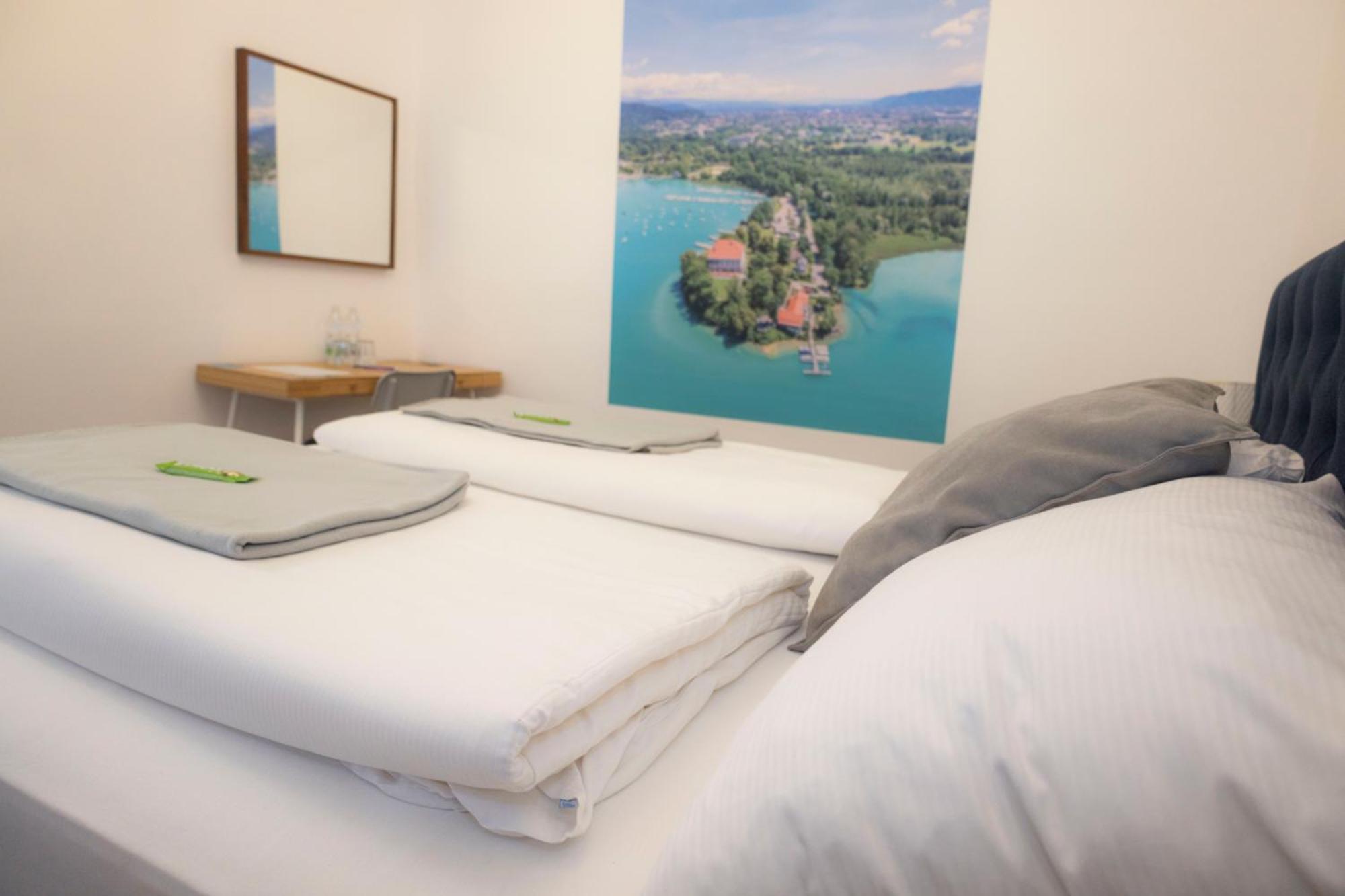 Cityhotel Am Domplatz Self-Checkin Klagenfurt am Woerthersee Esterno foto
